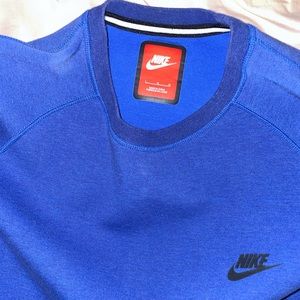 nike crewneck